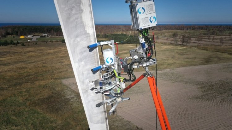 Aerones raises $9M to inspect wind turbines with robots